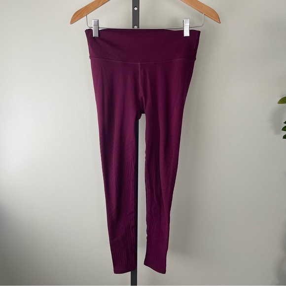 Lululemon Reveal Tight Mesh Stripes Legging High Rise Pant Marvel Purple Size 6 - Picture 3 of 9